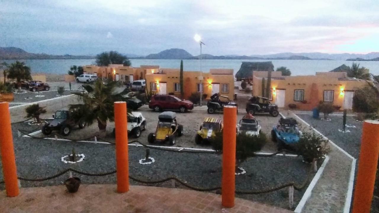 Los Vientos Hotel Bahia de Los Angeles Bagian luar foto